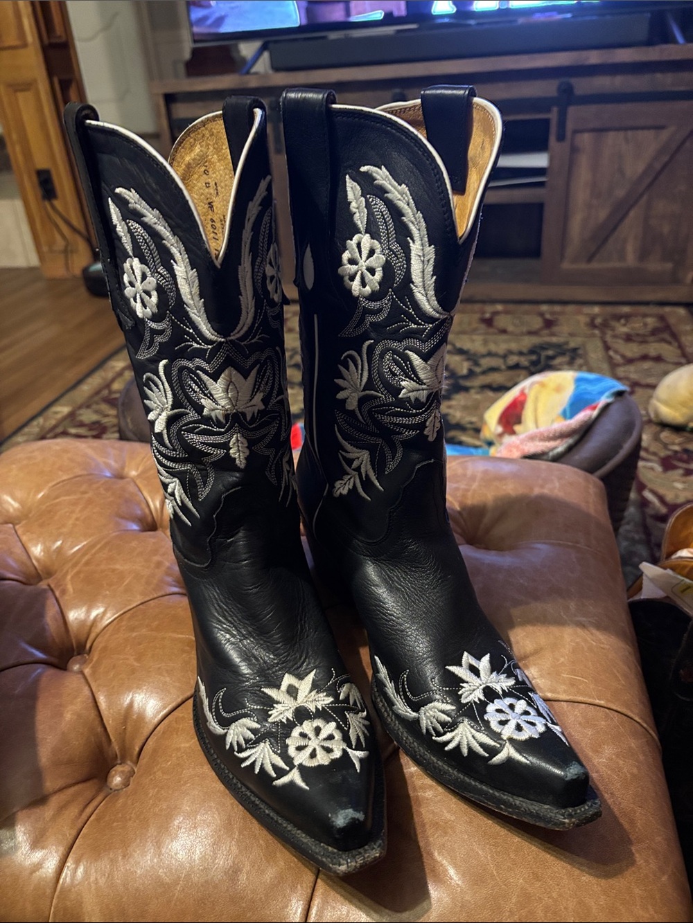 Tony Lama Women's Black Western Embroidered Cowboy Boots